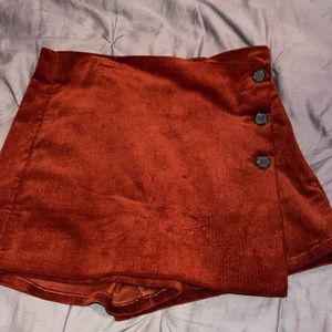 B.Original skirt/shorts